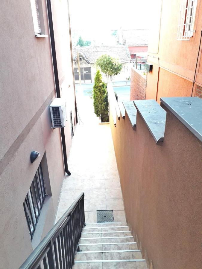 Magenta Apartments Belgrado Exterior foto
