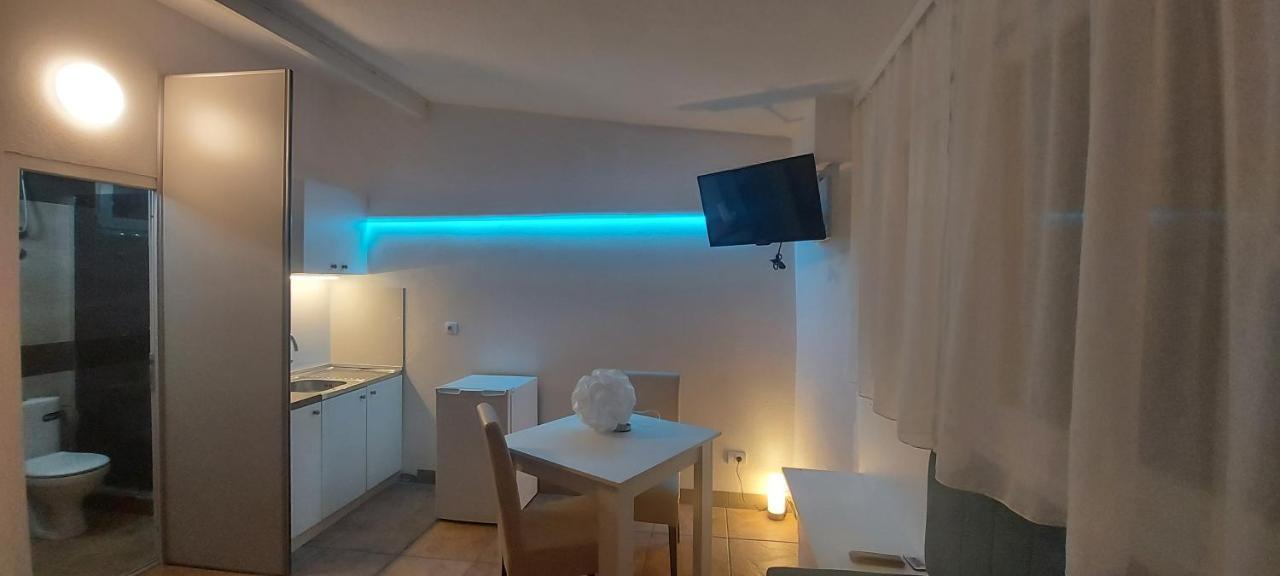 Magenta Apartments Belgrado Exterior foto